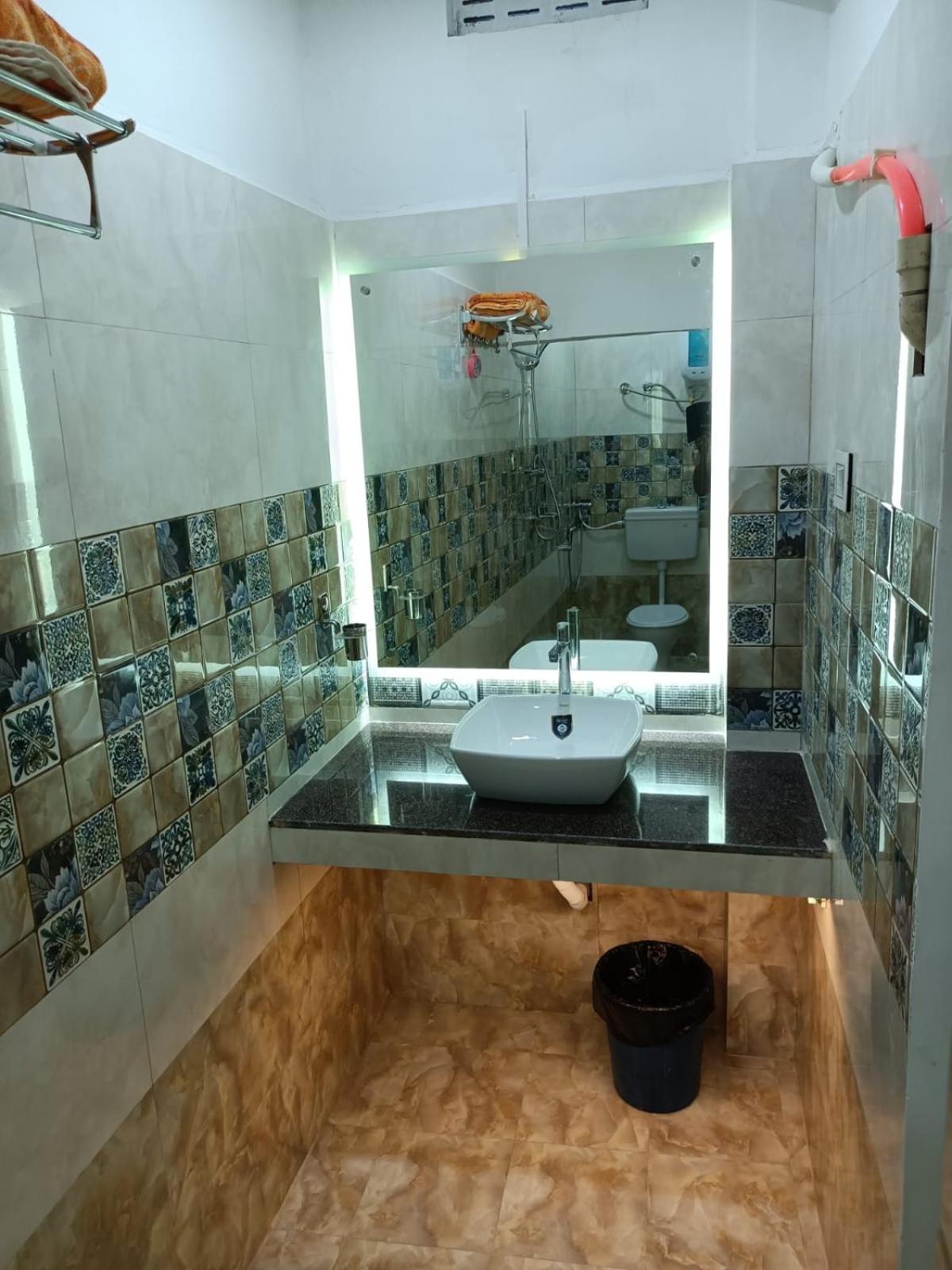 Hotel Hcb Brahmapur Dış mekan fotoğraf